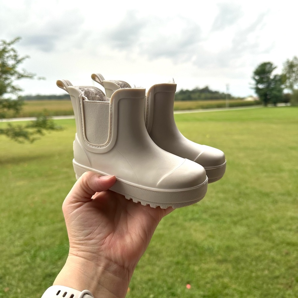 BearPaw Kids Tan Rain Boots
